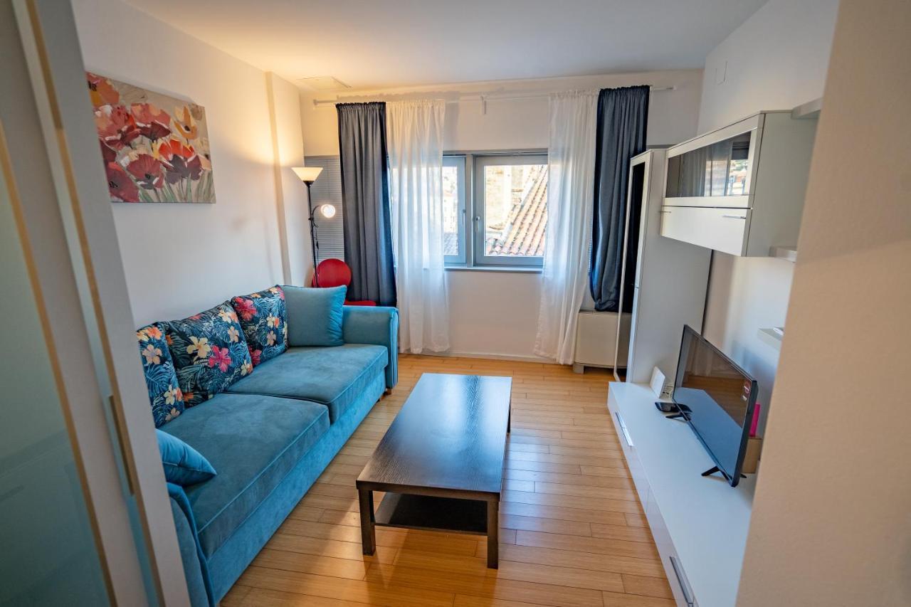 Apartment Luka Rijeka Exterior photo