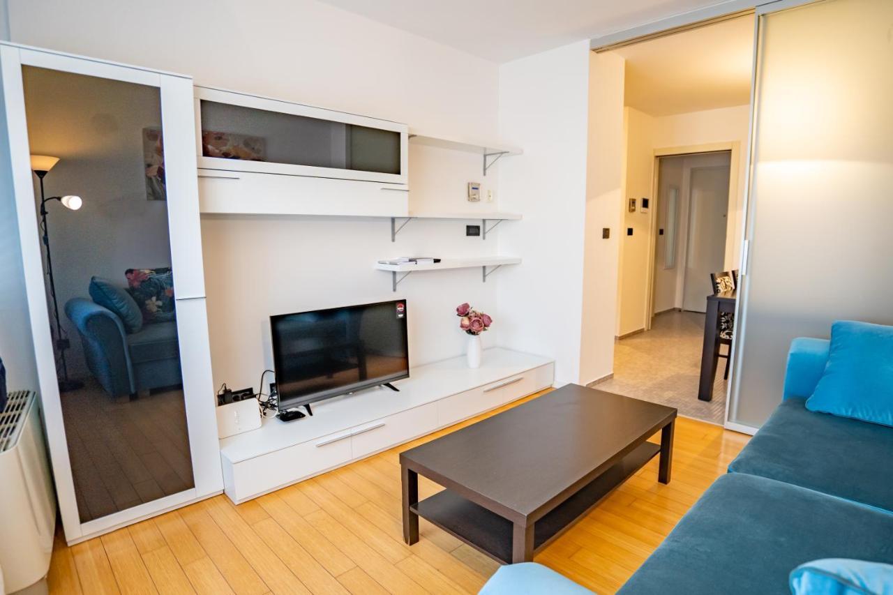 Apartment Luka Rijeka Exterior photo